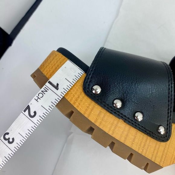 MIA Black and Tan Chunky Heel Sandals - Picture 11 of 11